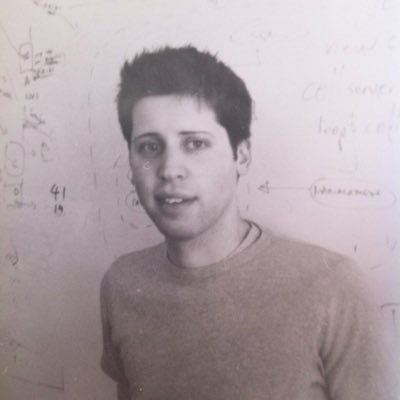 You are currently viewing Investors in OpenAI demand that Sam Altman, the fired CEO, return.